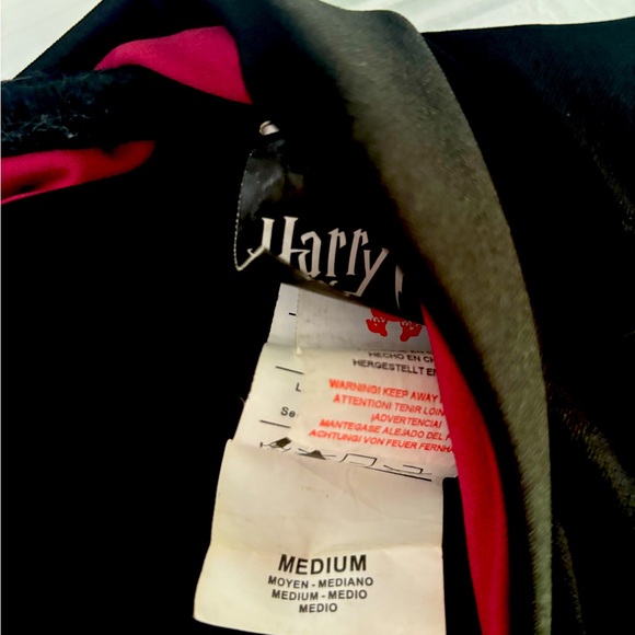 Harry Potter Gryffindor Robe Size M (8 - 10) Costume - Picture 2 of 4